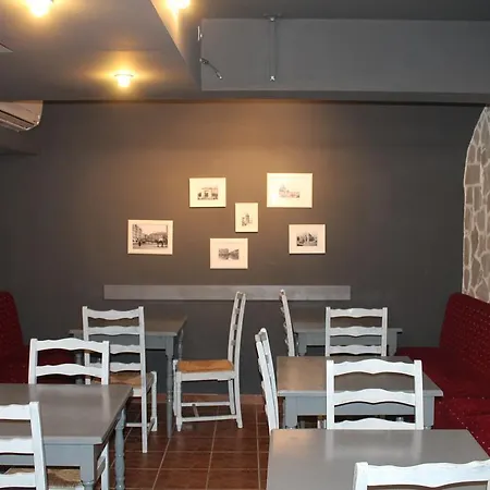 בית הארחה Casa Victor 3*