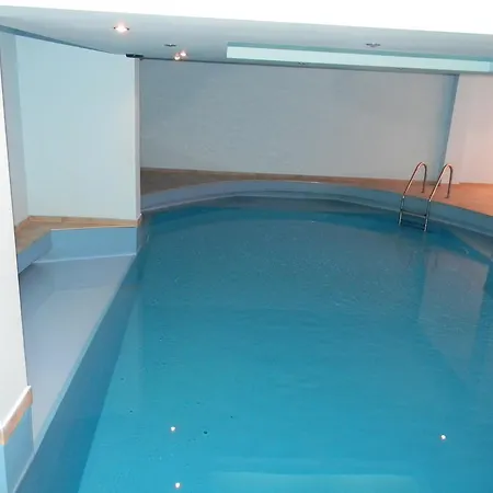 בית הארחה Casa Victor 3*