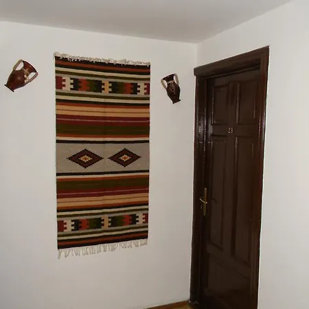 Casa Victor Bucureşti