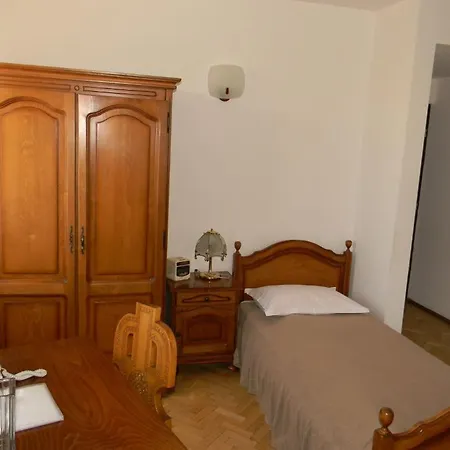 Pensiune Casa Victor 3*